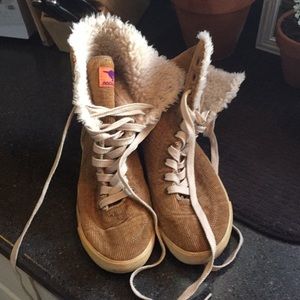 Corduroy Rocket Dog lace up Sneaker-Boots